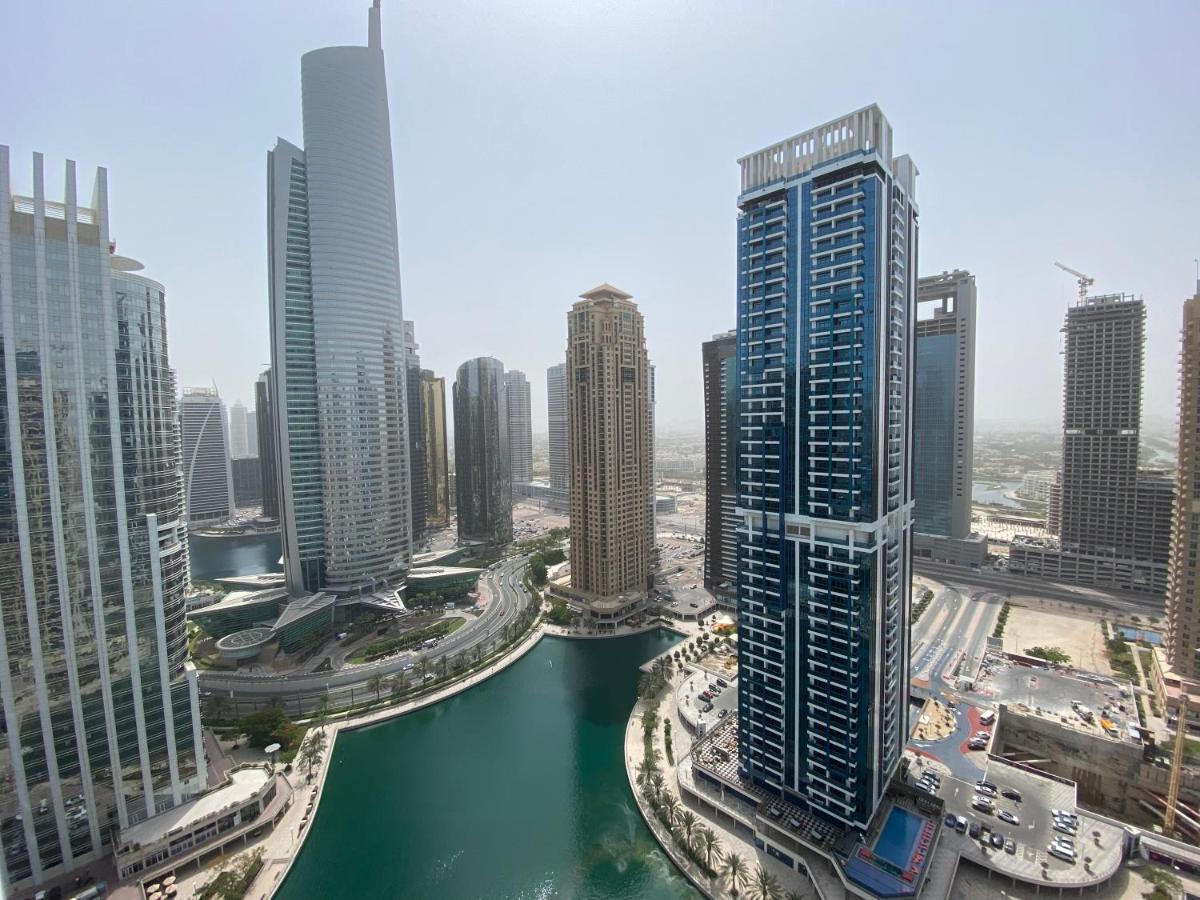 One Bedroom Apartment With Pool & Gym Near Marina Dubai Buitenkant foto